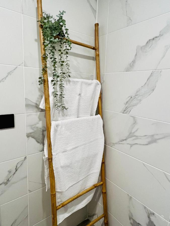 Cool Lofts Alameda Valencia Ξενοδοχείο Εξωτερικό φωτογραφία